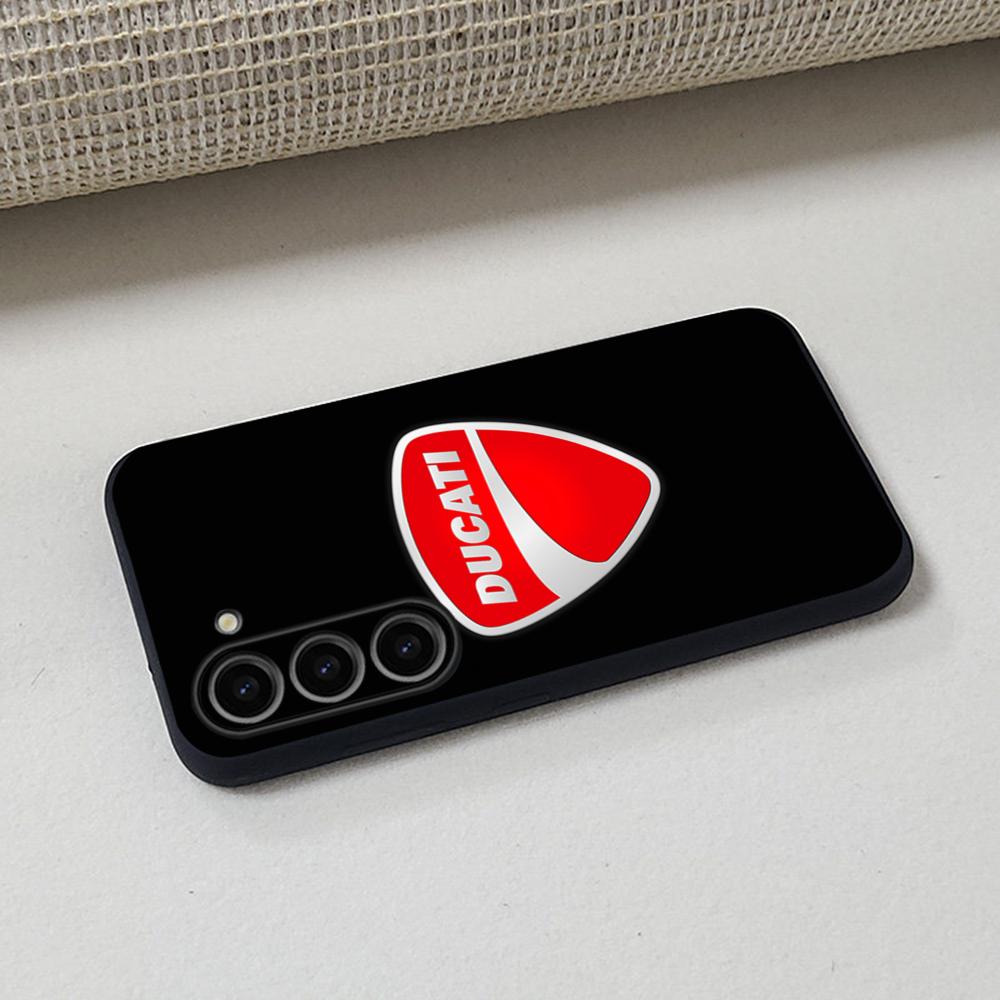 Stylowe etui na telefon D-Duca – Samsung Galaxy S25 recenzja i cena